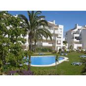 2 Bed ground floor apartment in prestige golf complex