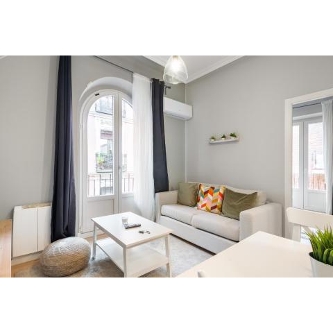 2 bedrooms 1 bathroom furnished - Lavapies - modern - MintyStay