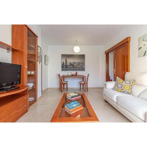 797 Holiday Rentals - Elegante apartamento para 2 en Torremolinos.