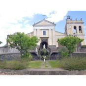 Ai Piedi Dell'Etna