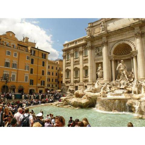 Aida Trevi Fountain Rome