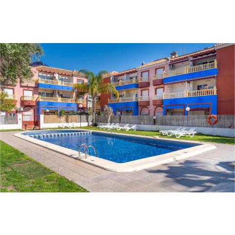 Amazing Apartment In Torrevieja With Outdoor Swimming Pool, Wifi And 2 Bedrooms 2