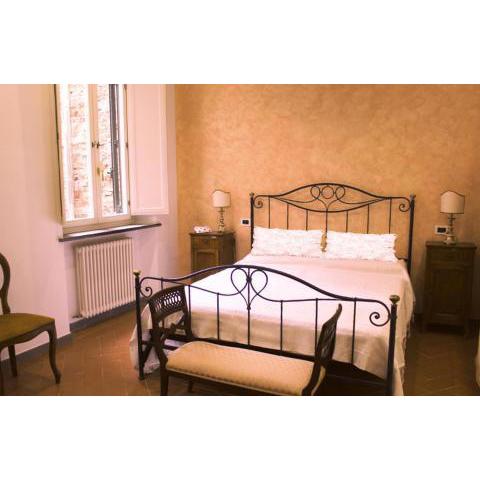 ANFITEATRO HOUSE romantica Lucca