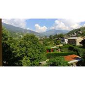 Aosta, Mansarda con SPLENDIDA VISTA sulle montagne