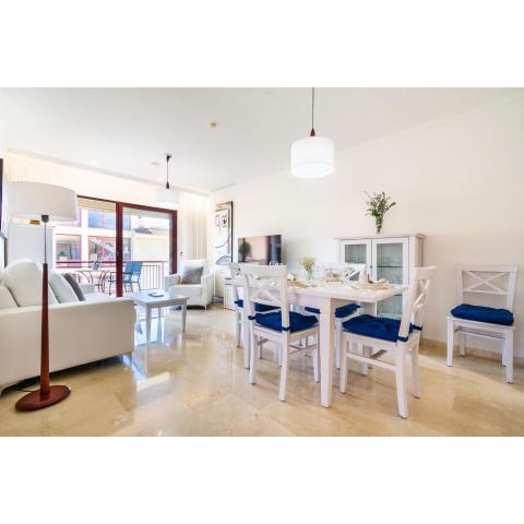 Apartamentos Albir Confort - Avenida 3 dorm.