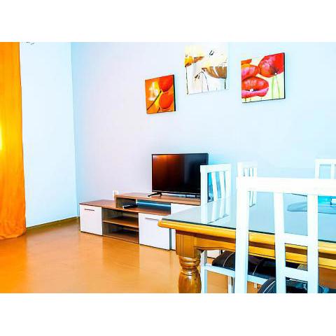 Apartamentos Garaje & Aire & Wifi & Solo familias y Parejas