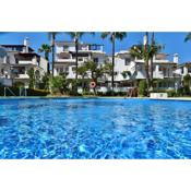 Apartamentos y casas SERINAMAR- Banús, Marbella