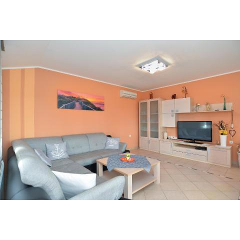 Apartment Anto 1772