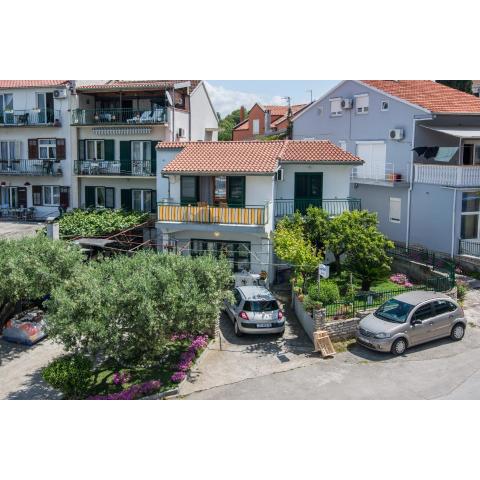 Apartments by the sea Biograd na Moru, Biograd - 11932