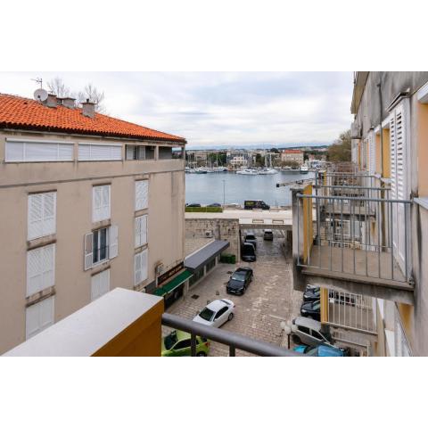 Apartments by the sea Zadar - 19500