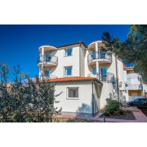 Apartments Pinia