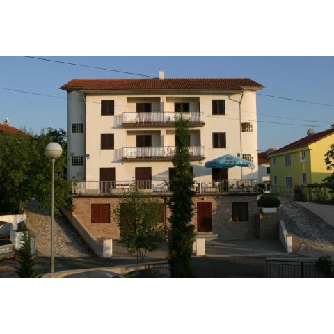 Apartments with a parking space Malinska, Krk - 19276