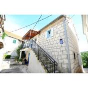 Apartments with WiFi Okrug Donji, Ciovo - 16737