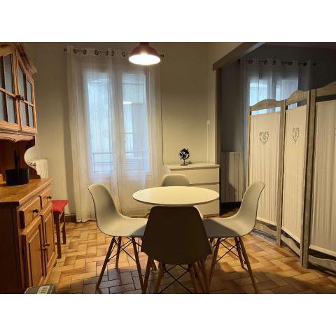 Appartement Amélie-les-Bains-Palalda, 2 pièces, 2 personnes - FR-1-659-84