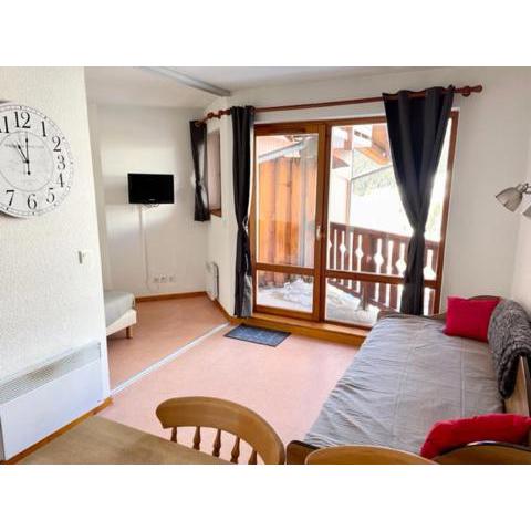 Appartement Saint-François-Longchamp, 3 pièces, 6 personnes - FR-1-635-73