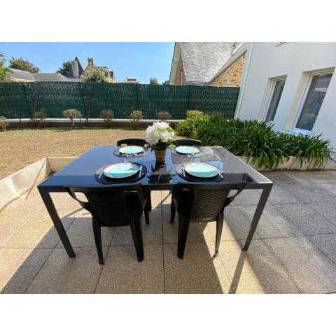 Appartement terrasse bord de Mer St Marc sur Mer