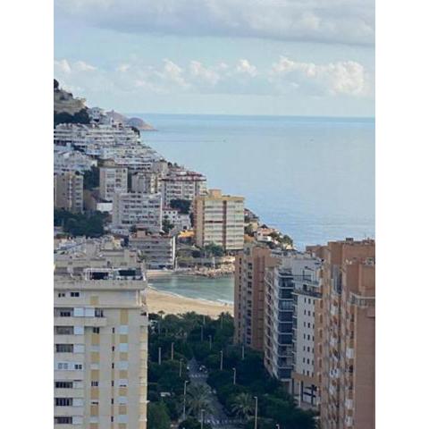 ÁTICO CON VISTAS AL MAR