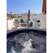 Atico Helena con solarium y jacuzzi privado en Laguna Beach