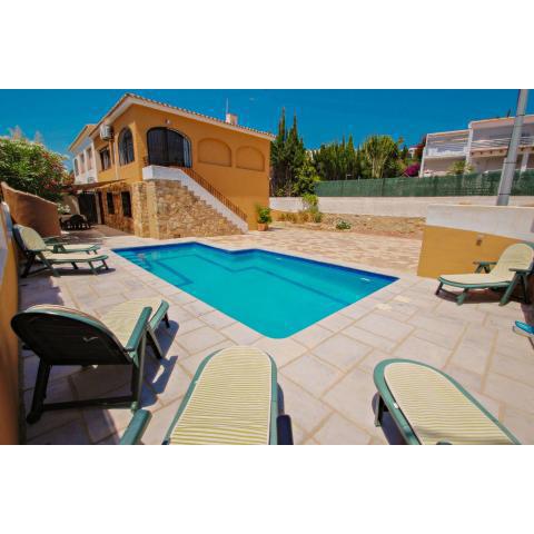 Basetes - holiday home with private swimming pool in Calpe