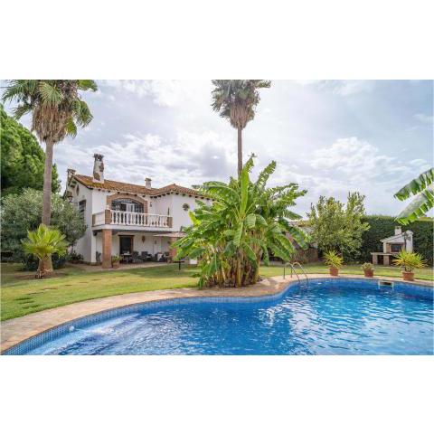 Beautiful Home In Jimena De La Frontera With Outdoor Swimming Pool, Wifi And Swimming Pool