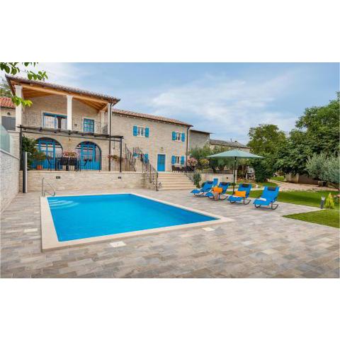 Beautiful home in Novaki with Outdoor swimming pool and 3 Bedrooms