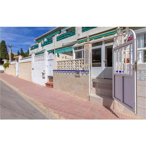 Beautiful home in Torrevieja with WiFi and 2 Bedrooms