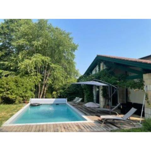 Belle Villa basque avec piscine et jardin de 3000m2