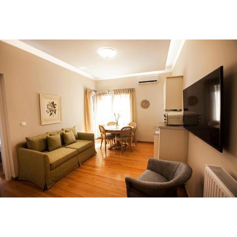 Bentzi...Boutique Apartment 4, Superior Family Suite for 4 guests