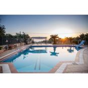 Bianca Poolside Maisonette - Panoramic Golden View