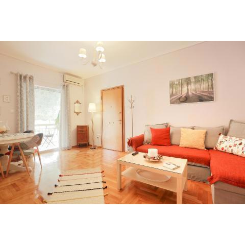 Bright & Cozy Flat in Central Koukaki