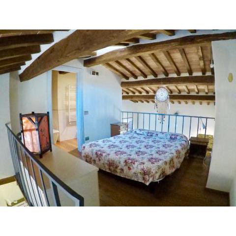 Bright Loft in Siena