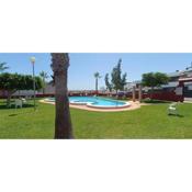 Casa con piscina y playa en torrevieja