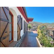 Casa rural VISTABLANCA a una sola planta con bonitas vistas y piscina - Junto a la capital y la Alhambra