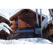 Chalet Clearmount with Spa