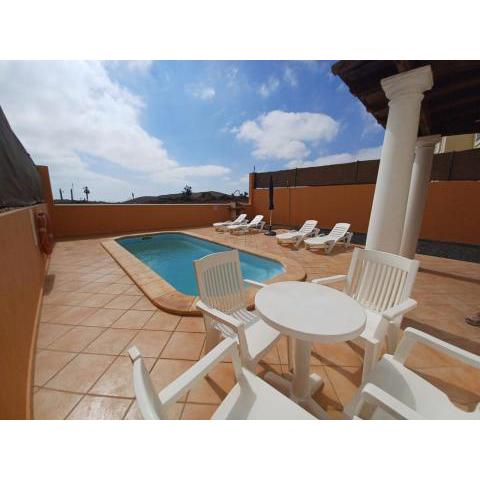 Corralejo Villa de lujo con piscina privada vacacional A31