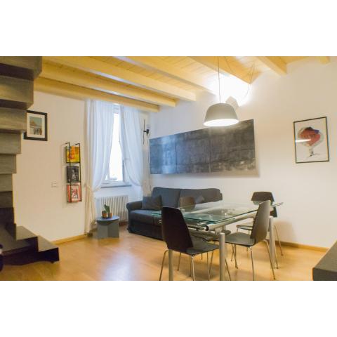 Cozy Apartment Navigli