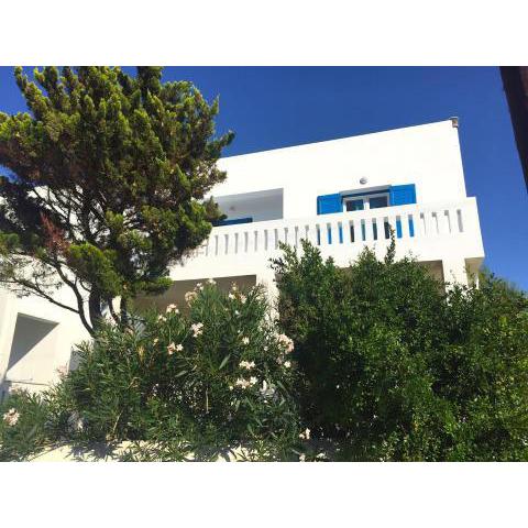 Cozy & comfy Apt with Sea View in Chora Andros