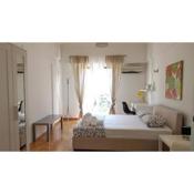 Errathens Wheat Apartment - Athens Center, 3 BD, 1 BATH