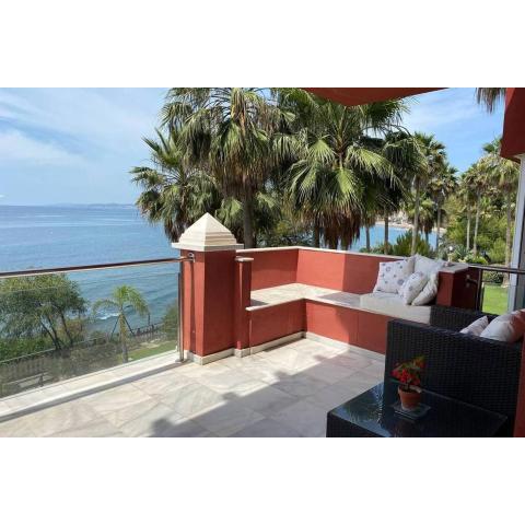 Estepona Seaview Apartment SELETUR