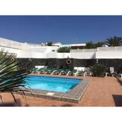 Ferienhaus mit Privatpool für 8 Personen ca 165 m in Costa Teguise, Lanzarote Gemeinde Teguise