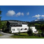 Ferienwohnung Aberg an der Skipiste mit Schwimmbad Sauna und Hochkönig Card