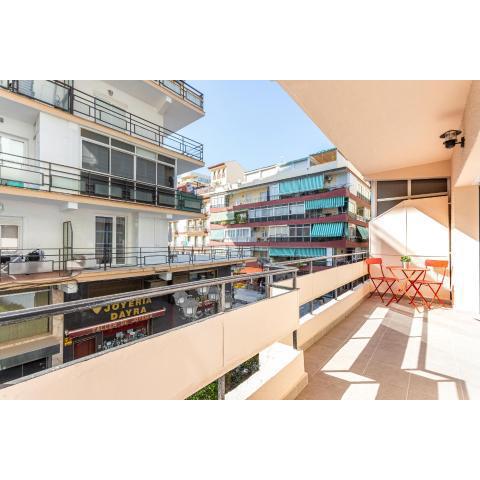 Fuengirola Puerto Apartment by GHR Rentals