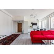 Garibaldi & Gae Aulenti Modern Apt with Private Parking!