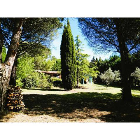 Gîte en pleine nature - Parc, Piscine, Jacuzzi