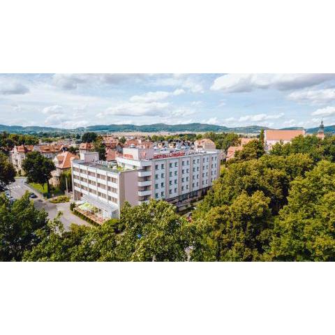 Hotel Cieplice MEDI & SPA