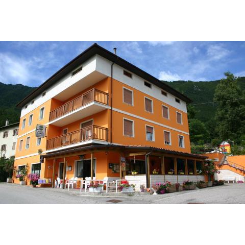 Hotel Passo Buole