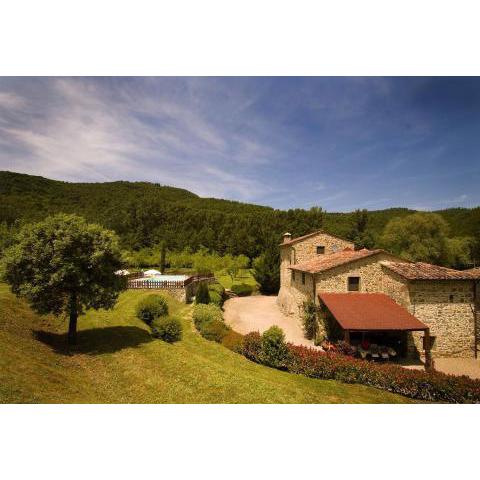 Il Mulino - beautiful, family-friendly Tuscan villa with fenced pool