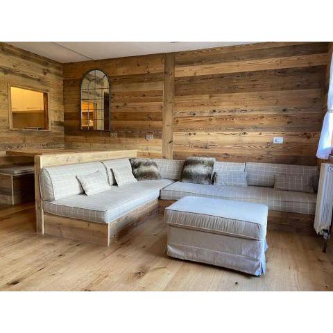 Incantevole appartamento stile chalet Breuil Cervinia