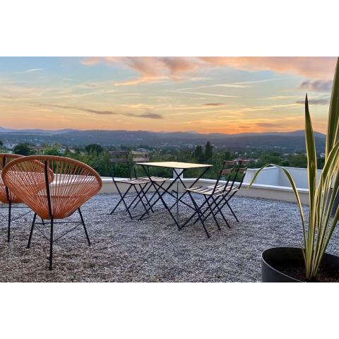 L'Orée Cévenole, gîte avec SPA et vue panoramique sur les Cévennes