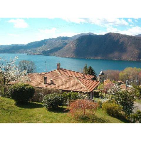 LAKE ORTA OPENSPACE garden beach